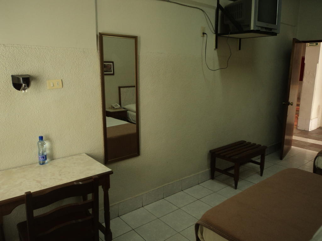 Hotel Kuraica Ciudad Obregón Rum bild